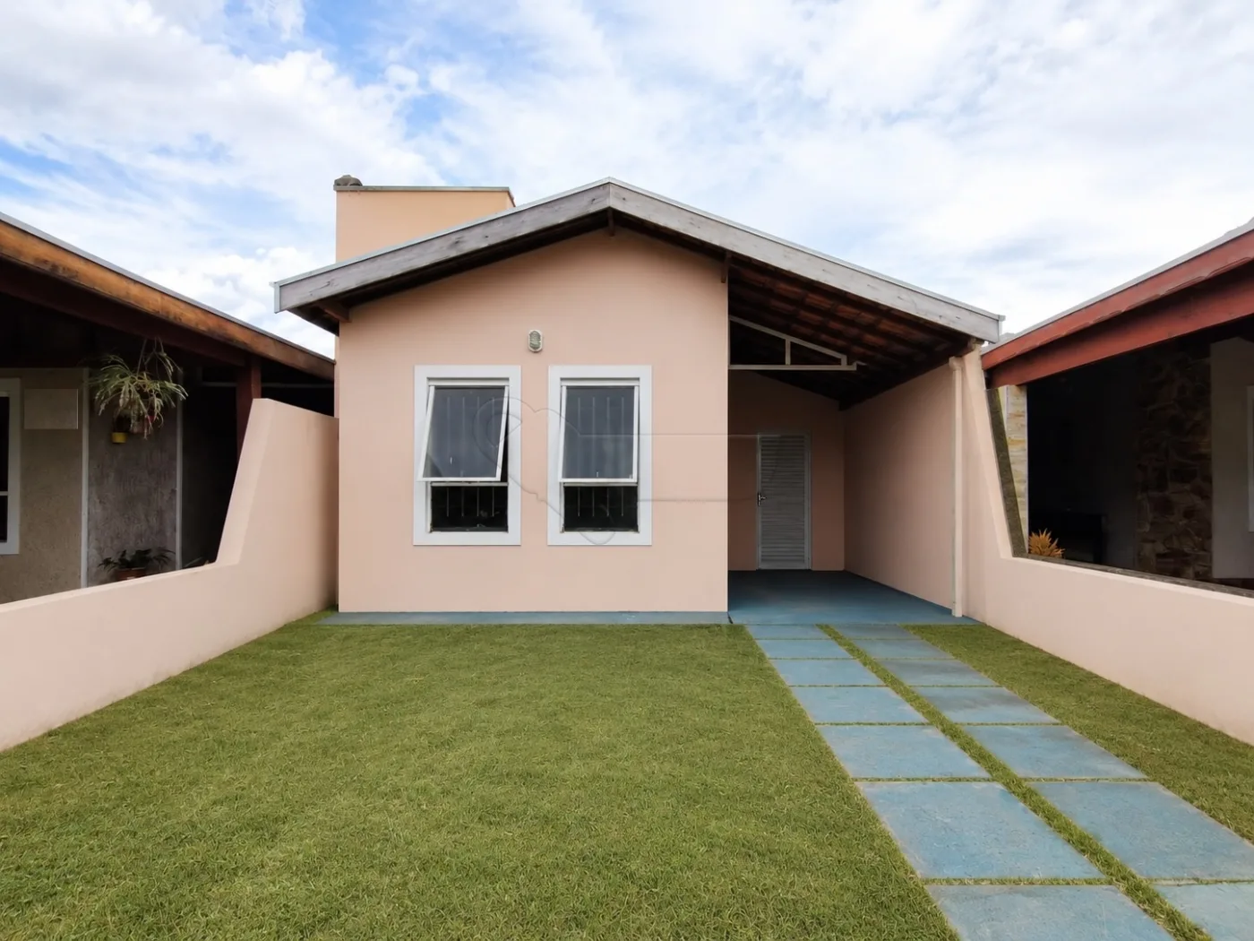 Alugar Casa / Condom&iacute;nio em Limeira R$ 2.500,00 - Foto 1
