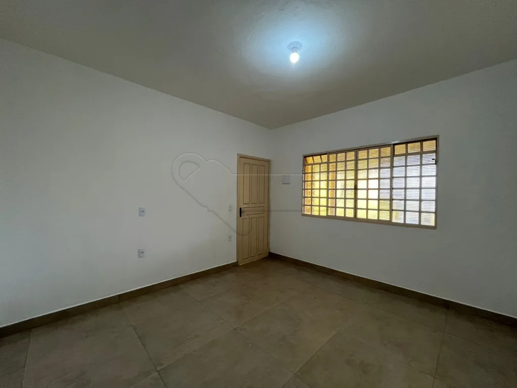Alugar Casa / Padr&atilde;o em Limeira R$ 2.000,00 - Foto 4
