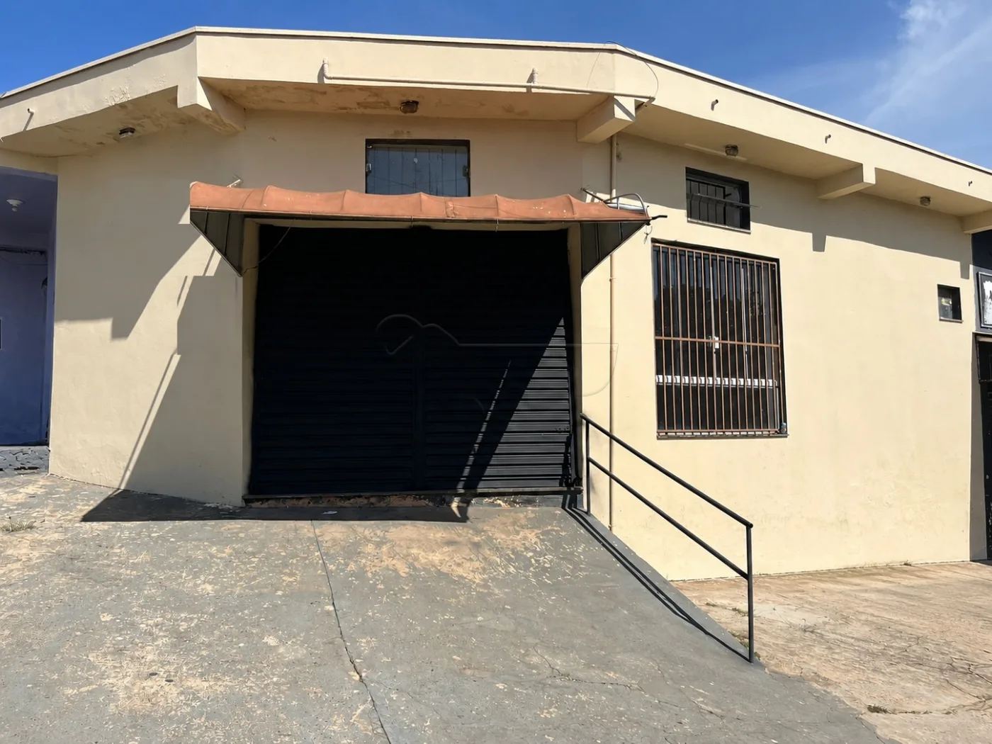 Alugar Comercial / Sal&atilde;o em Limeira R$ 2.000,00 - Foto 1