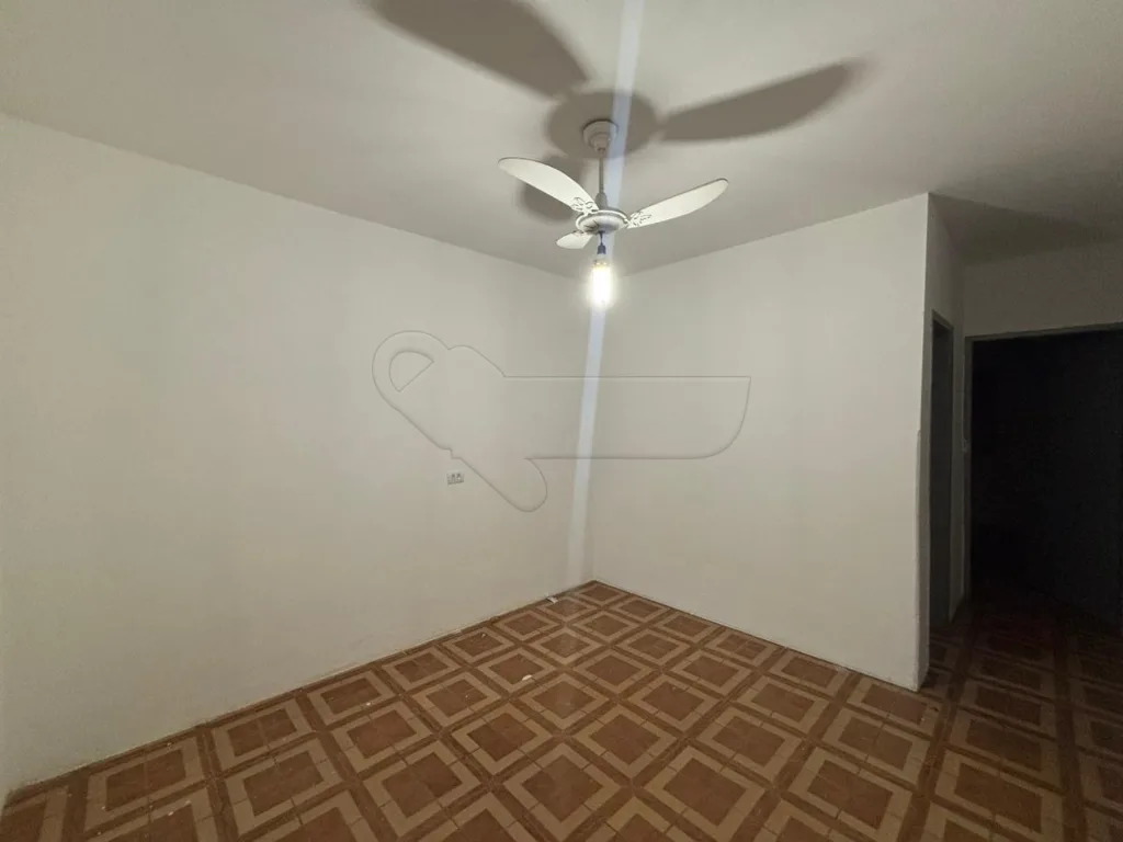 Alugar Casa / Padr&atilde;o em Limeira R$ 1.800,00 - Foto 4