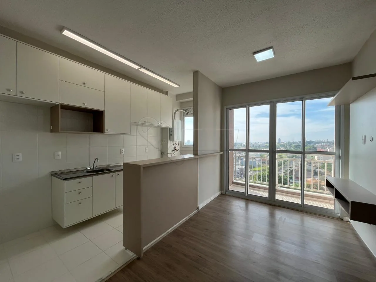Alugar Apartamento / Padr&atilde;o em Limeira R$ 2.500,00 - Foto 1