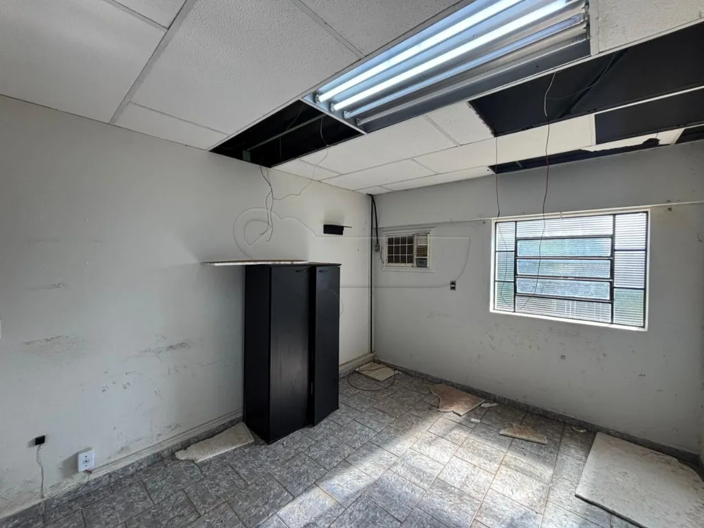 Alugar Comercial / Barrac&atilde;o em Limeira R$ 16.000,00 - Foto 11
