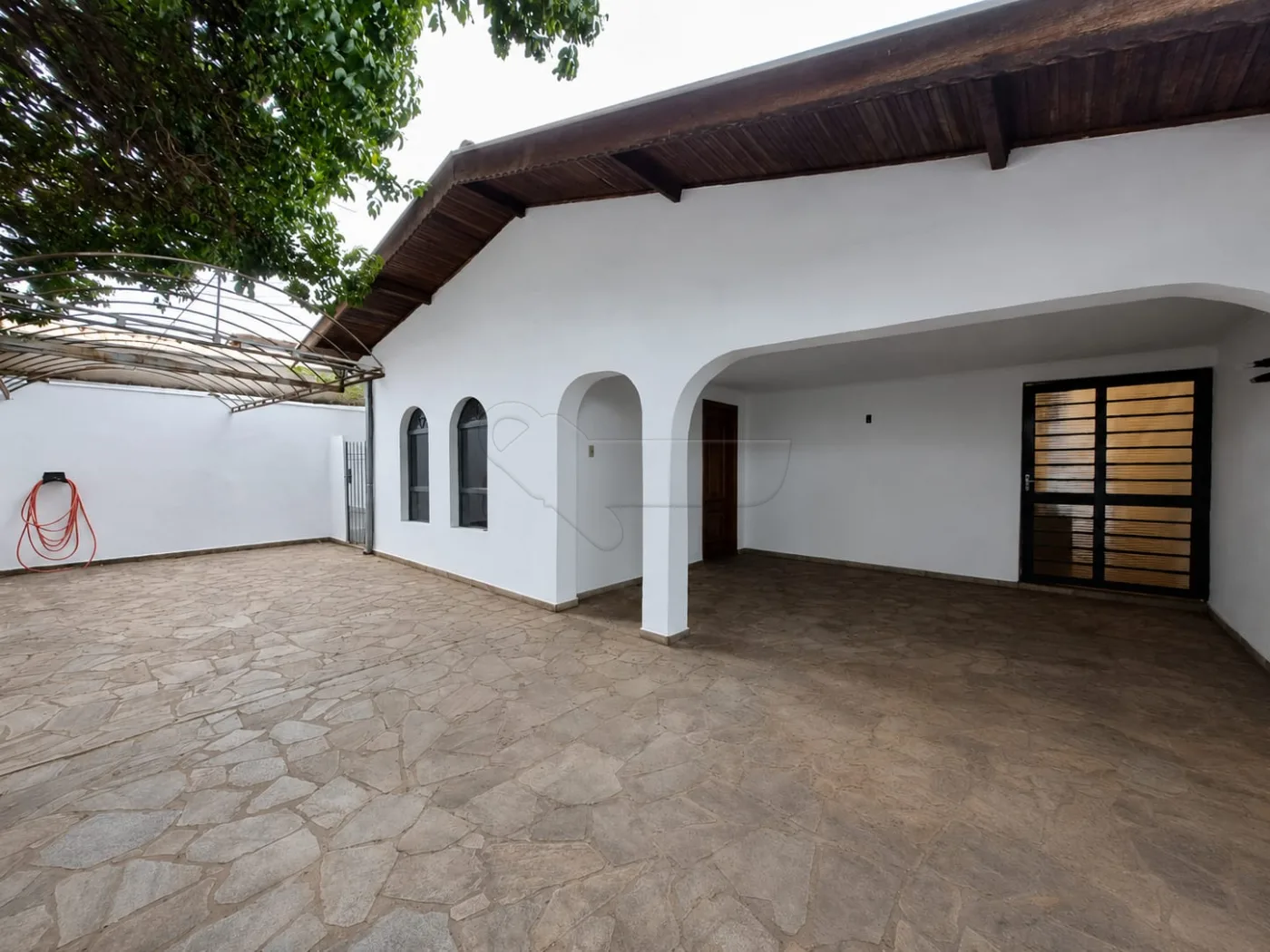 Alugar Casa / Padr&atilde;o em Limeira R$ 2.800,00 - Foto 2