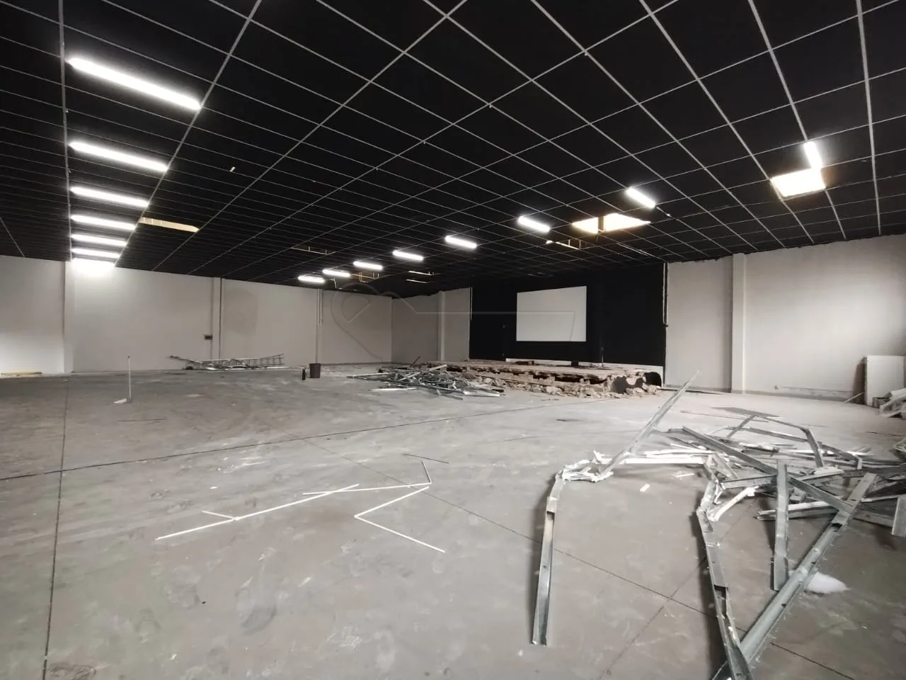 Alugar Comercial / Barrac&atilde;o em Limeira R$ 14.500,00 - Foto 12