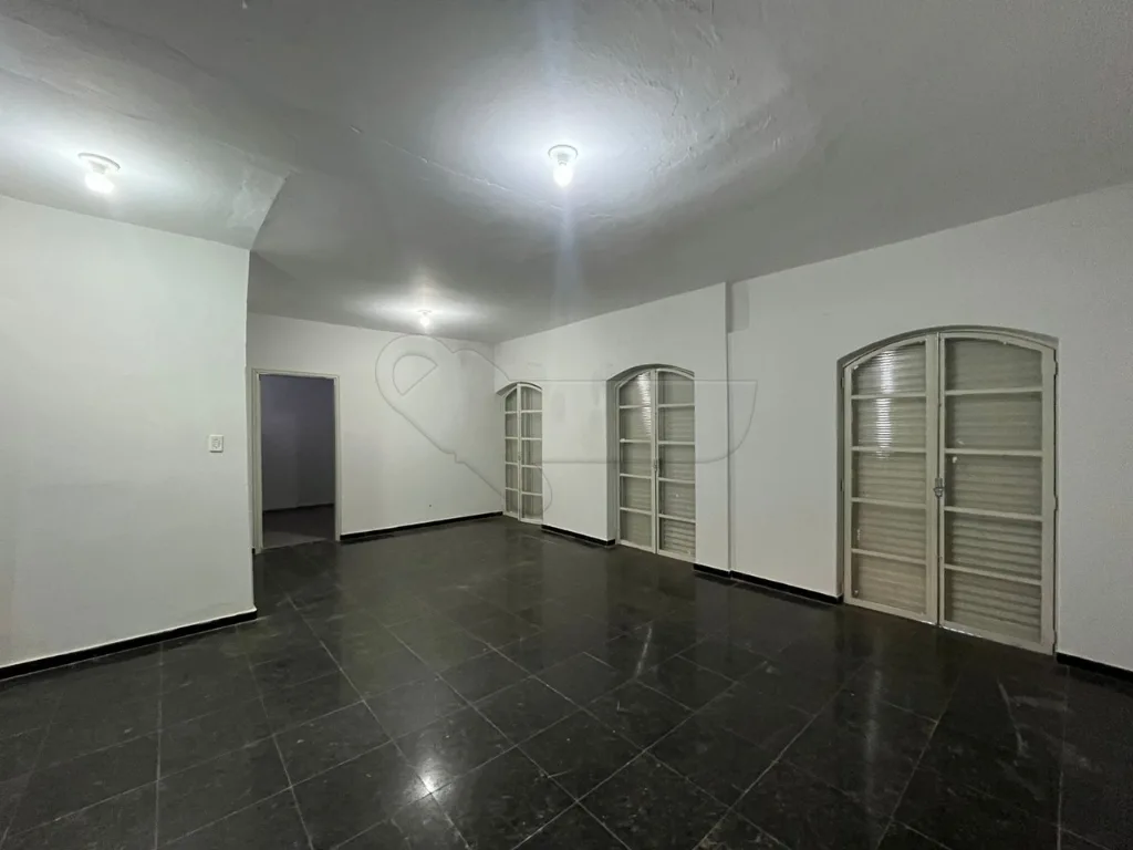 Alugar Casa / Padr&atilde;o em Limeira R$ 2.500,00 - Foto 4