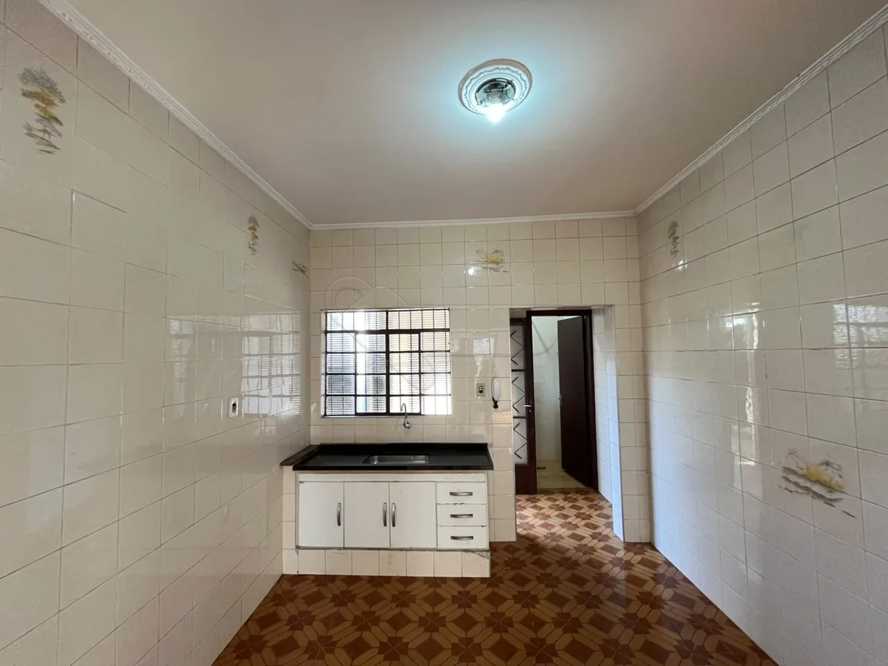 Alugar Casa / Padr&atilde;o em Limeira R$ 1.700,00 - Foto 4