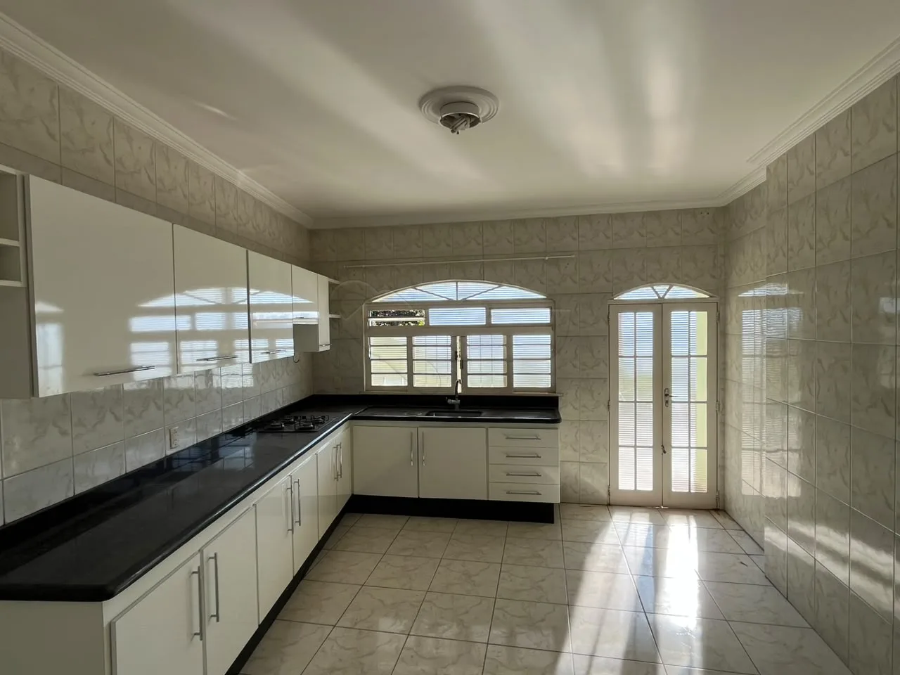 Alugar Casa / Sobrado em Limeira R$ 3.200,00 - Foto 30