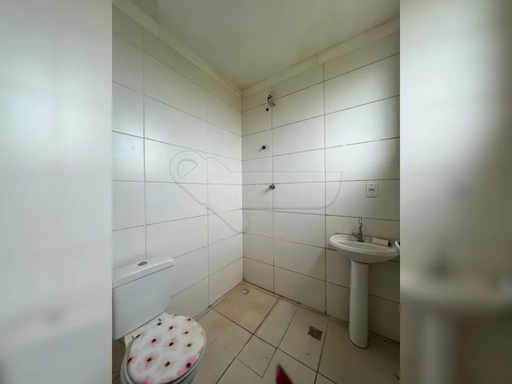 Alugar Casa / Condom&iacute;nio em Iracem&aacute;polis R$ 1.150,00 - Foto 8
