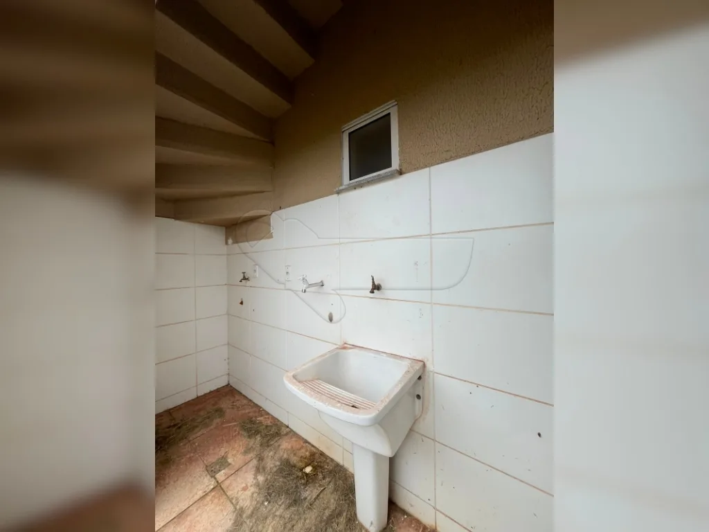 Alugar Casa / Condom&iacute;nio em Iracem&aacute;polis R$ 1.150,00 - Foto 13