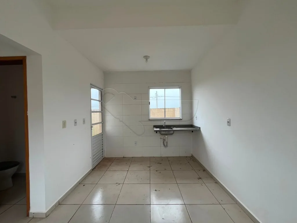 Alugar Casa / Condom&iacute;nio em Iracem&aacute;polis R$ 1.150,00 - Foto 4