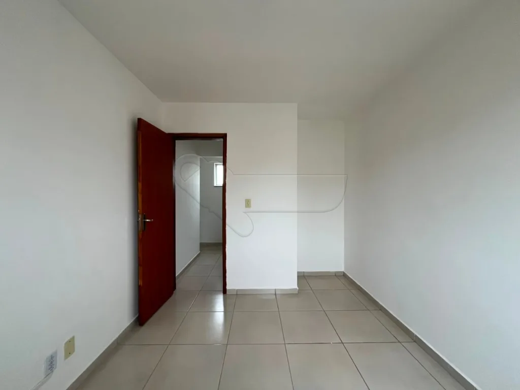 Alugar Casa / Condom&iacute;nio em Iracem&aacute;polis R$ 1.150,00 - Foto 11