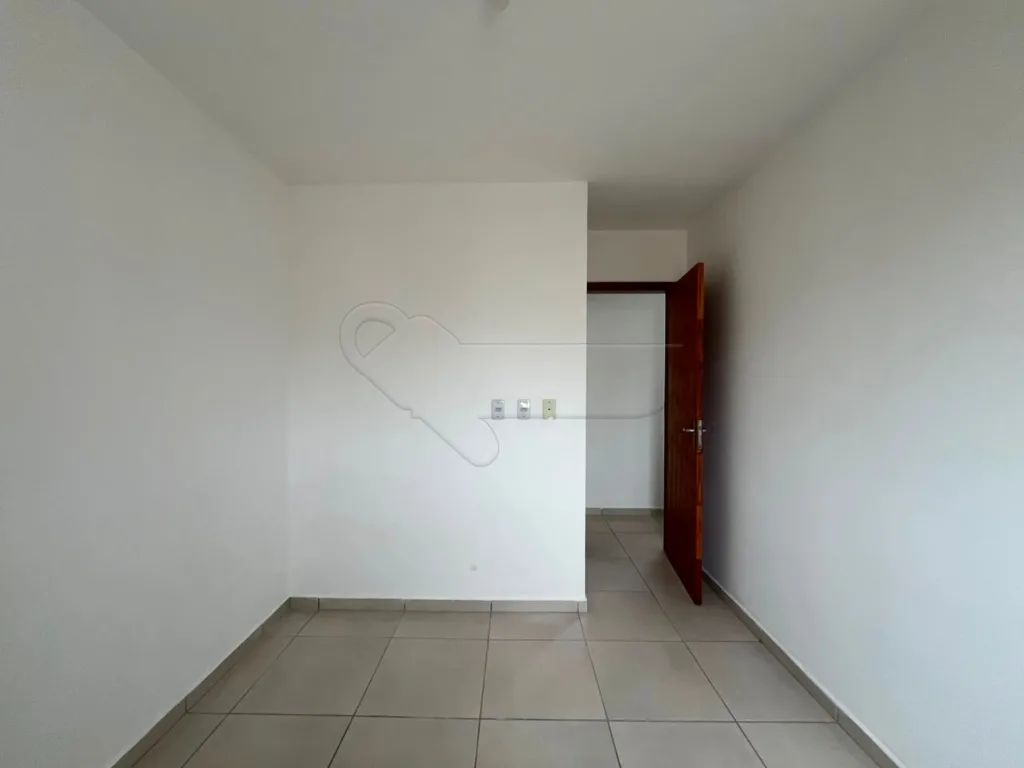 Alugar Casa / Condom&iacute;nio em Iracem&aacute;polis R$ 1.150,00 - Foto 9