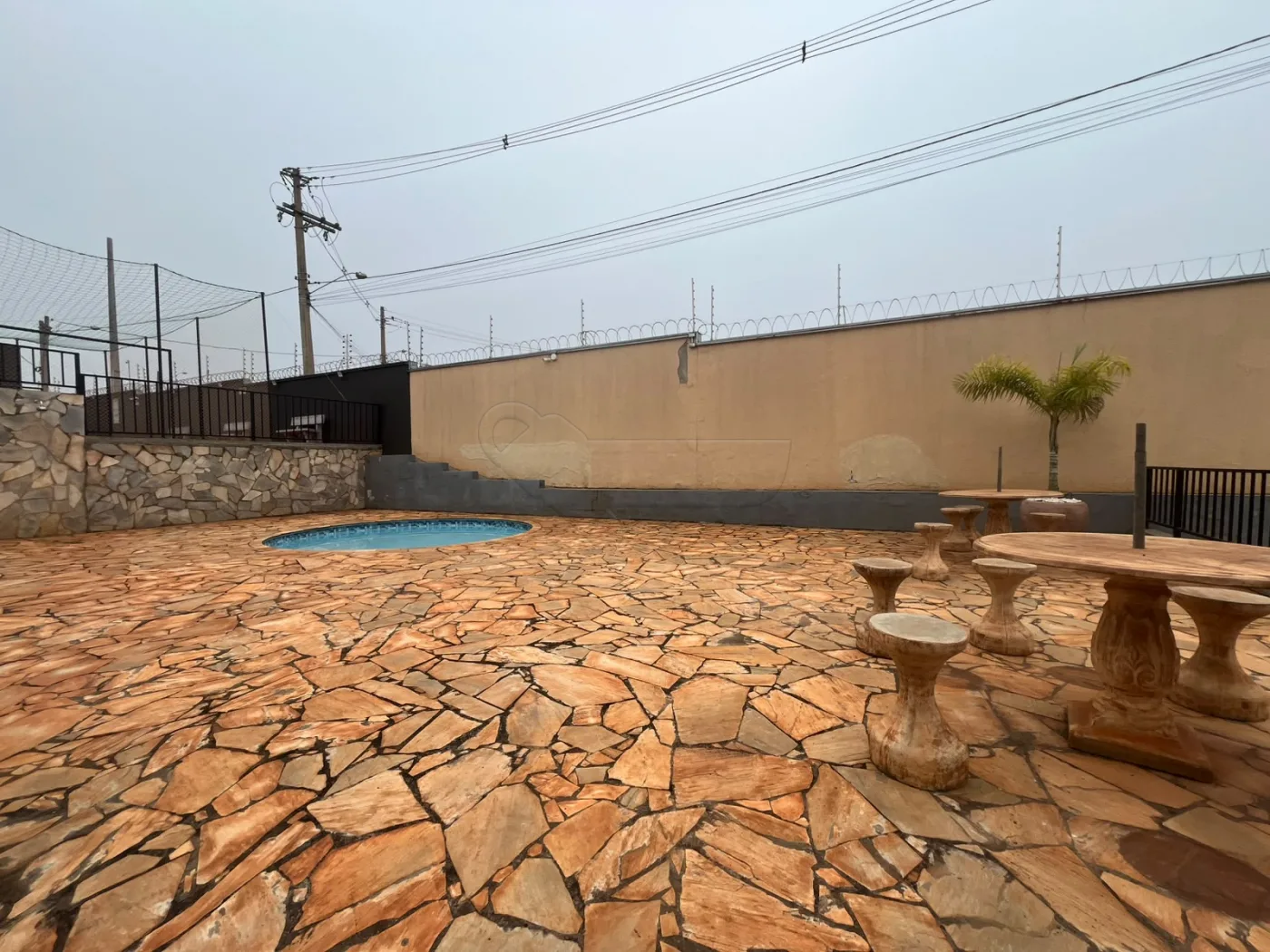 Alugar Casa / Condom&iacute;nio em Iracem&aacute;polis R$ 1.150,00 - Foto 16