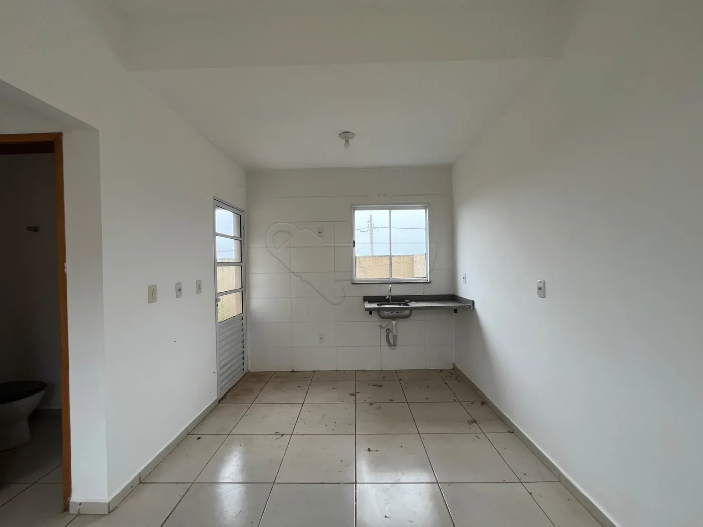 Alugar Casa / Condom&iacute;nio em Iracem&aacute;polis R$ 1.150,00 - Foto 5