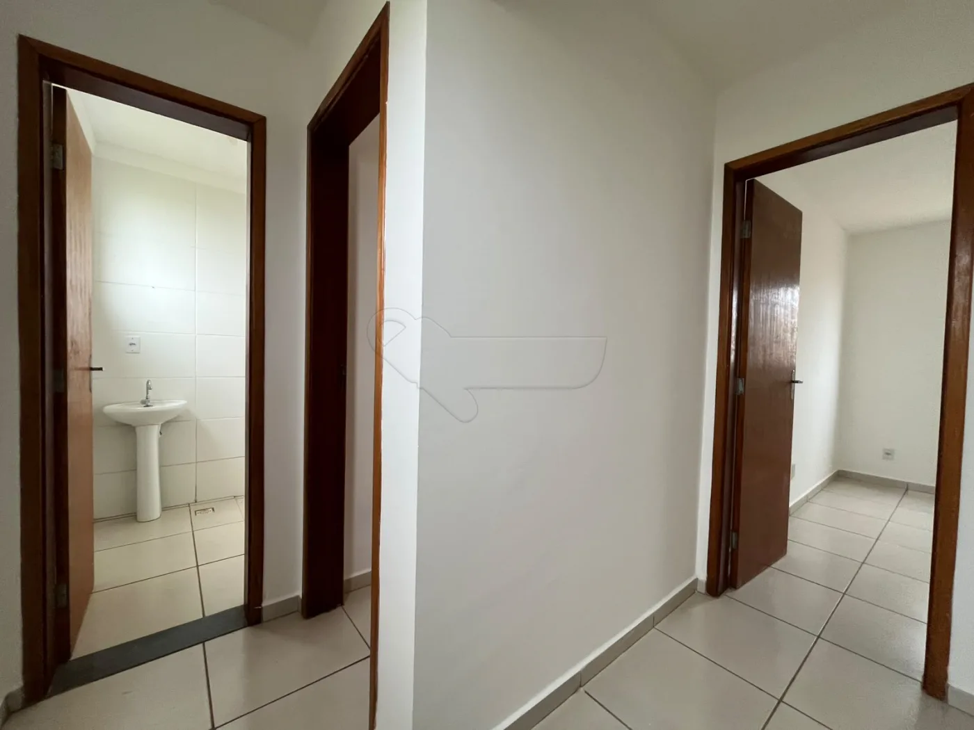 Alugar Casa / Condom&iacute;nio em Iracem&aacute;polis R$ 1.150,00 - Foto 7