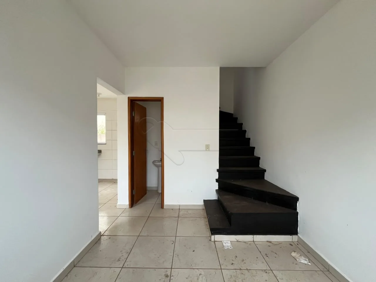 Alugar Casa / Condom&iacute;nio em Iracem&aacute;polis R$ 1.150,00 - Foto 3