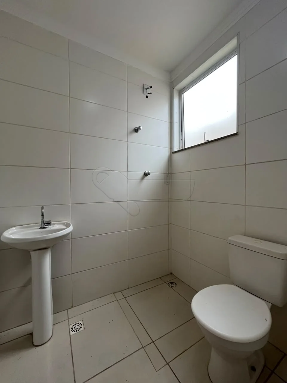 Alugar Casa / Condom&iacute;nio em Iracem&aacute;polis R$ 1.150,00 - Foto 15