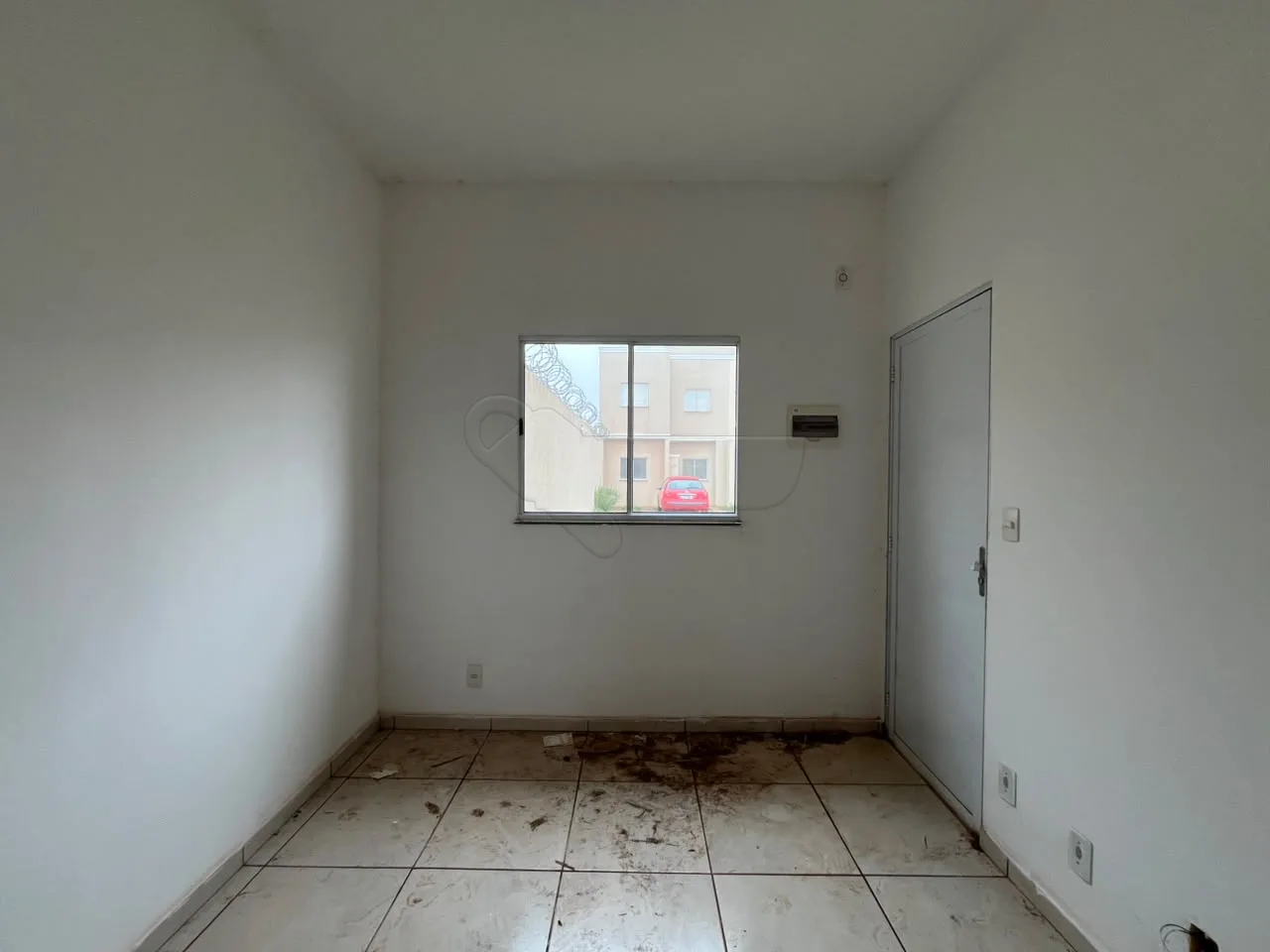 Alugar Casa / Condom&iacute;nio em Iracem&aacute;polis R$ 1.150,00 - Foto 4