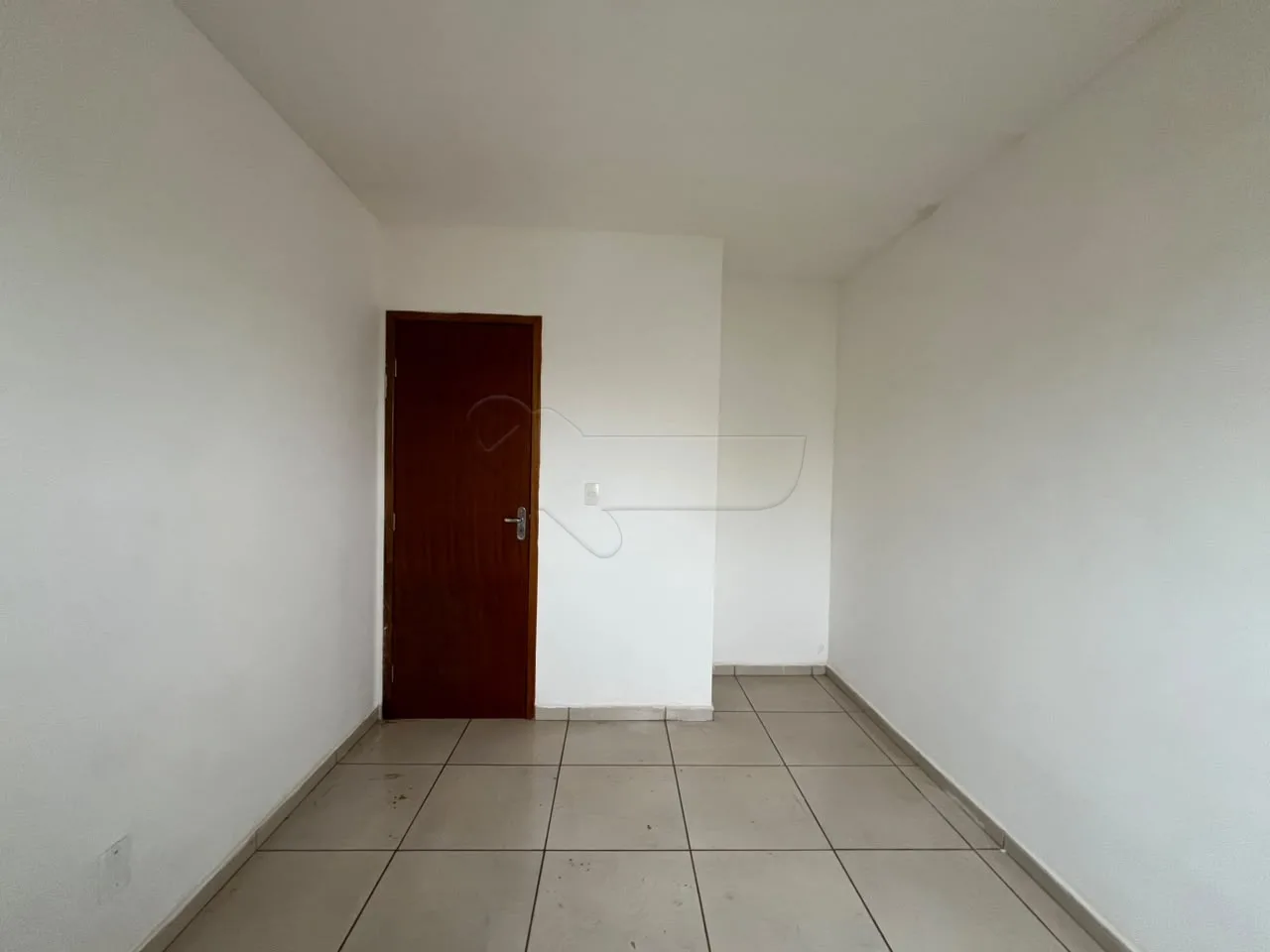 Alugar Casa / Condom&iacute;nio em Iracem&aacute;polis R$ 1.150,00 - Foto 12