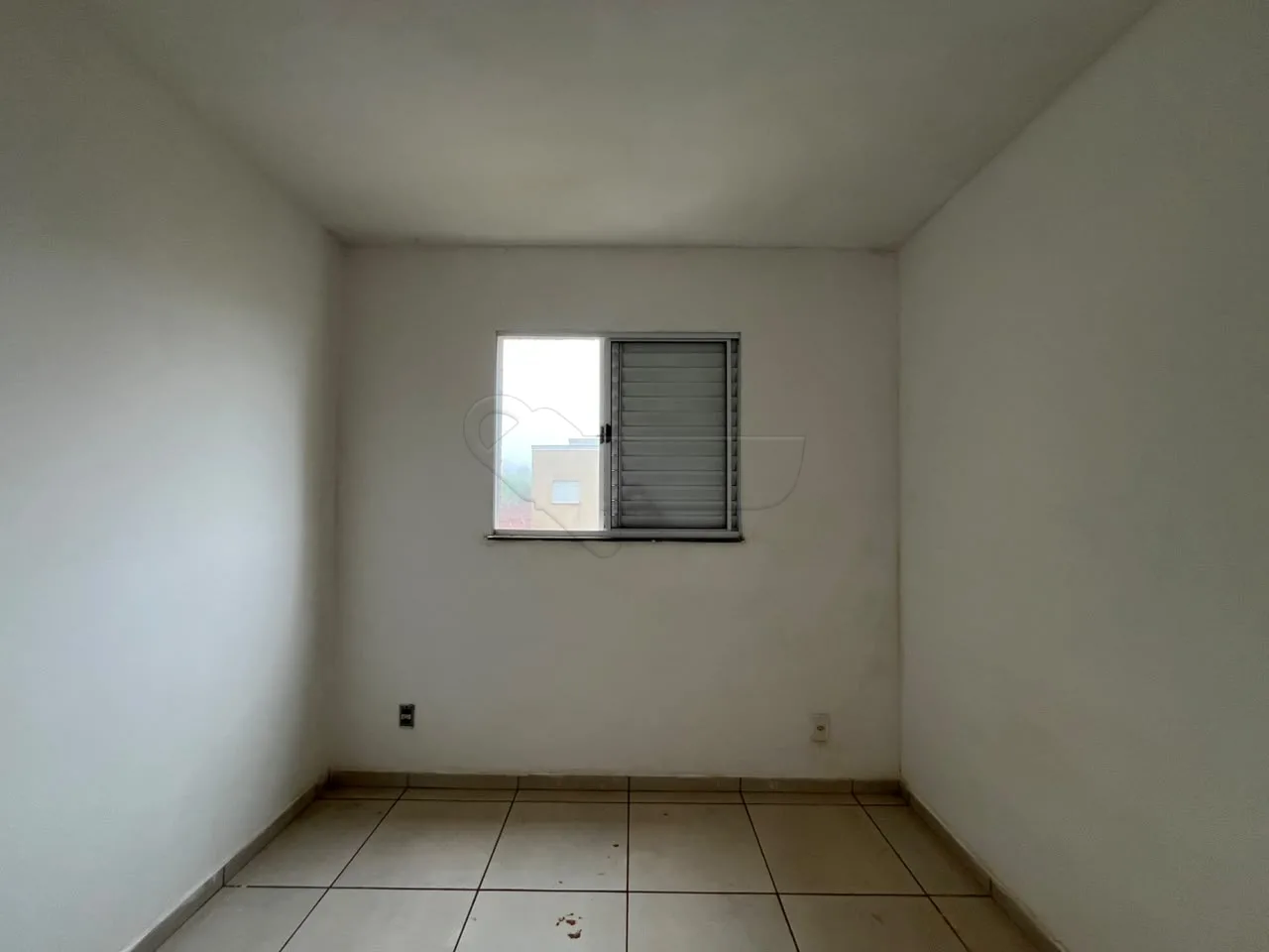 Alugar Casa / Condom&iacute;nio em Iracem&aacute;polis R$ 1.150,00 - Foto 13