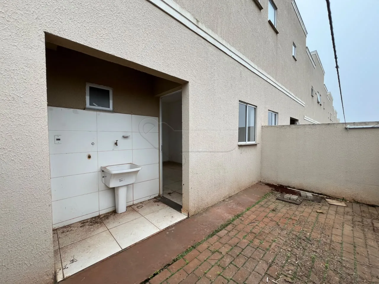 Alugar Casa / Condom&iacute;nio em Iracem&aacute;polis R$ 1.150,00 - Foto 17