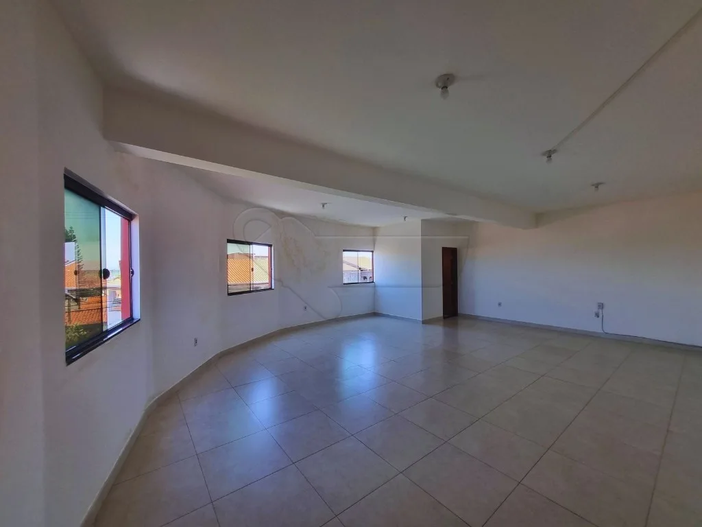 Alugar Comercial / Sala em Limeira R$ 1.600,00 - Foto 3