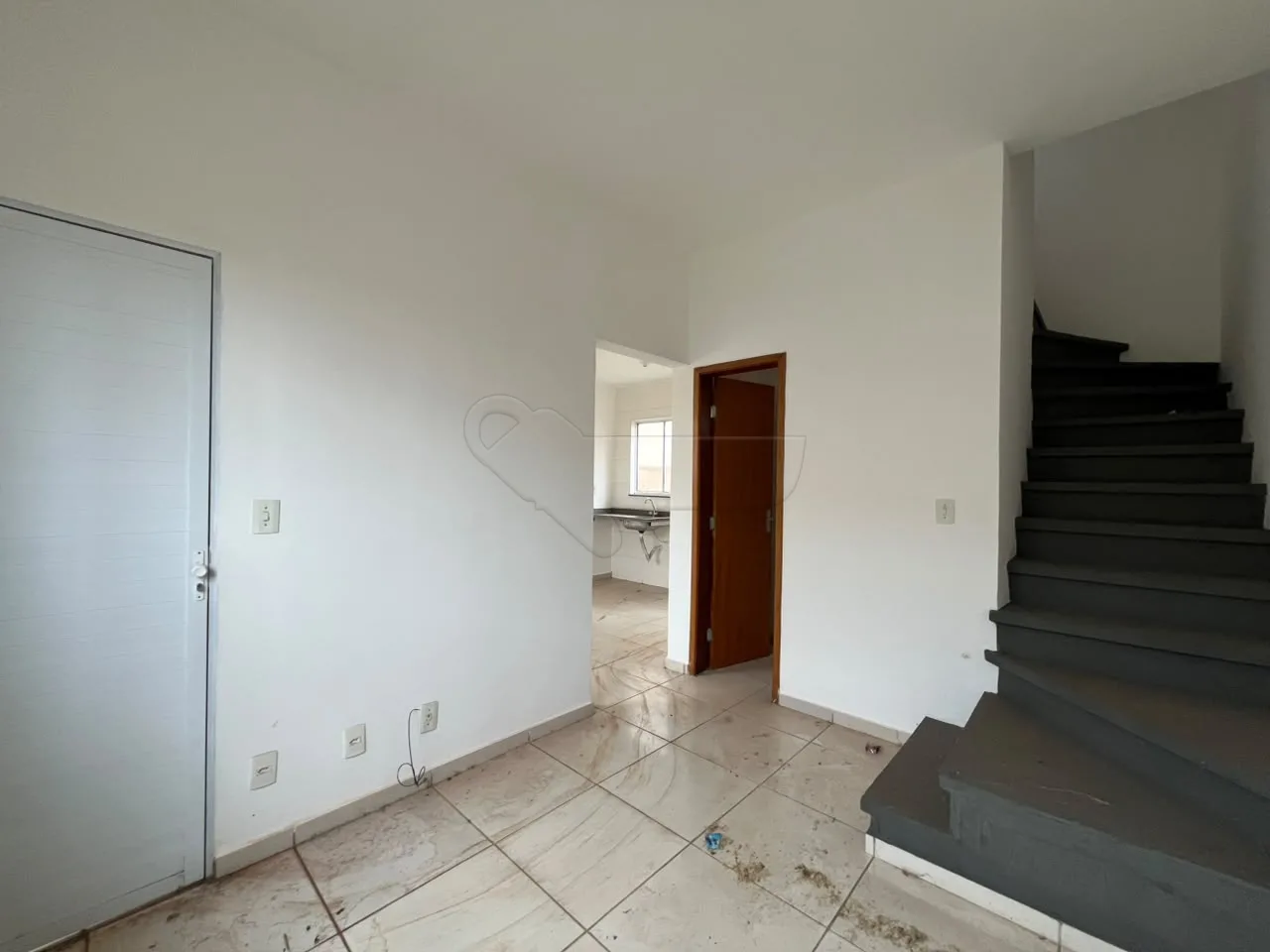 Comprar Casa / Condom&iacute;nio em Iracem&aacute;polis R$ 318.000,00 - Foto 3
