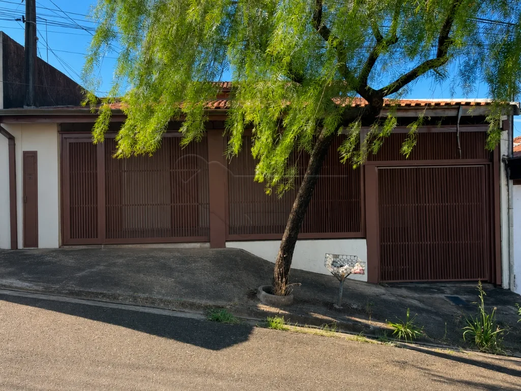 Alugar Casa / Padr&atilde;o em Limeira R$ 1.800,00 - Foto 1