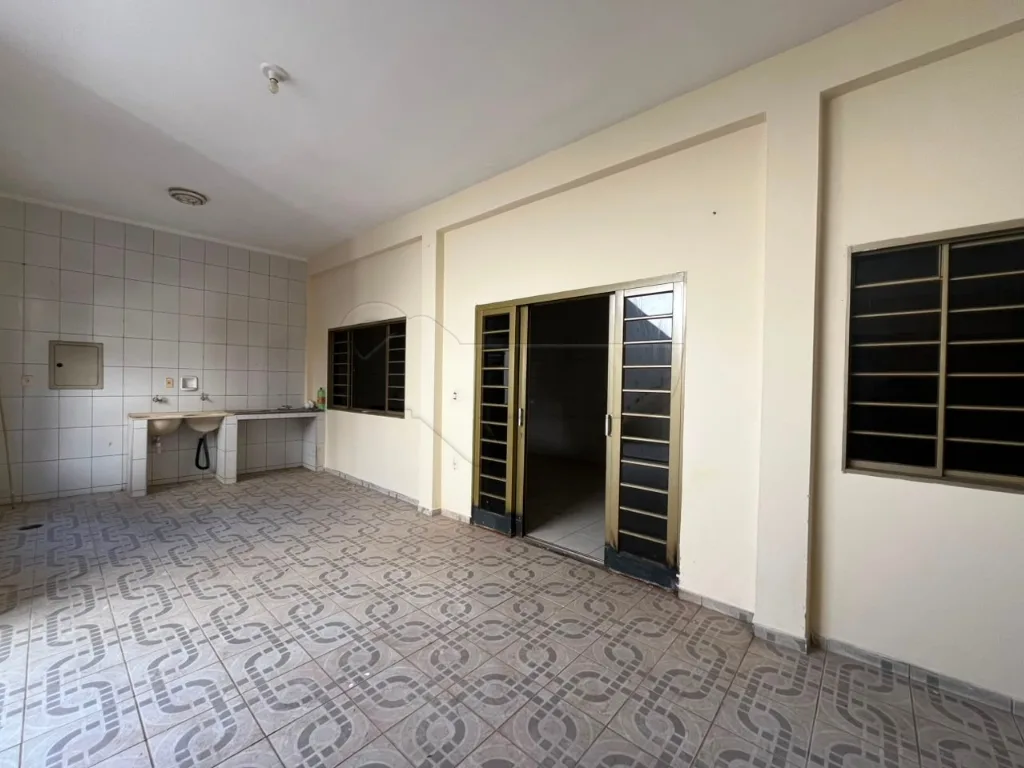 Alugar Casa / Padr&atilde;o em Limeira R$ 1.800,00 - Foto 6