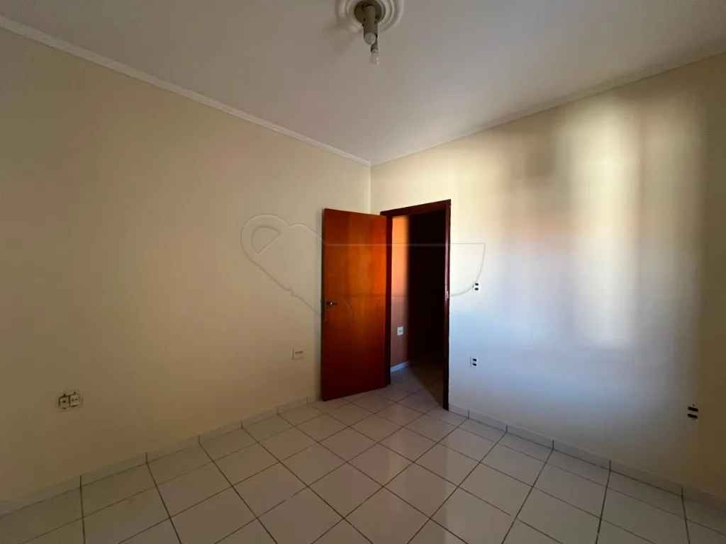 Alugar Casa / Padr&atilde;o em Limeira R$ 1.800,00 - Foto 17