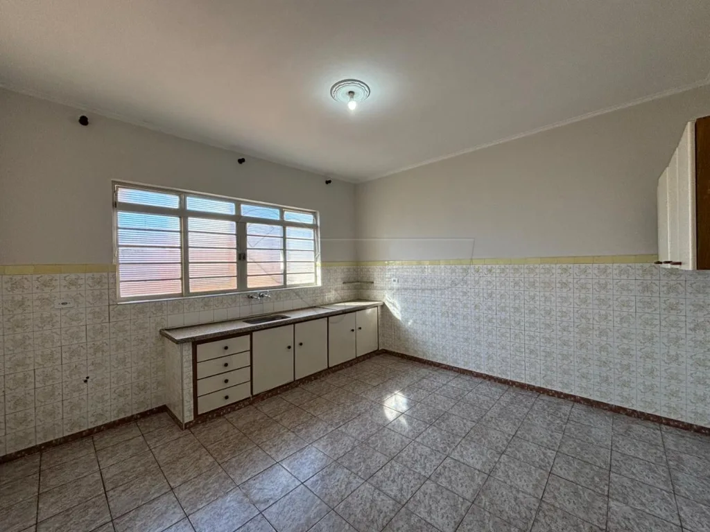 Alugar Casa / Padr&atilde;o em Limeira R$ 2.300,00 - Foto 6
