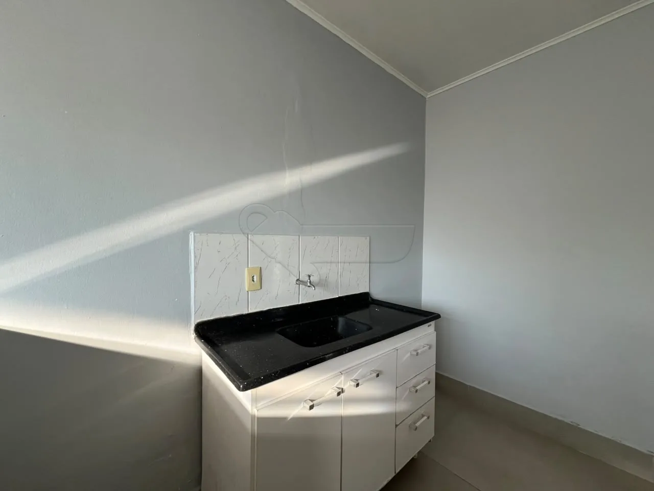 Alugar Apartamento / Kitnet em Limeira R$ 1.400,00 - Foto 8