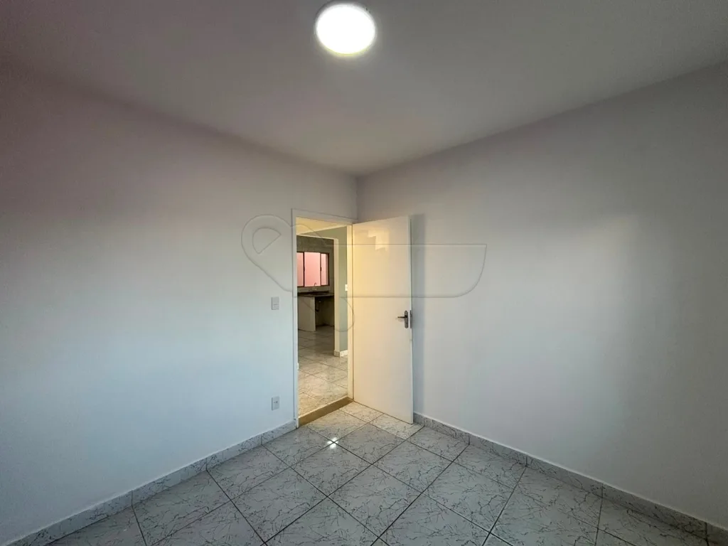 Alugar Casa / Condom&iacute;nio em Limeira R$ 1.900,00 - Foto 8