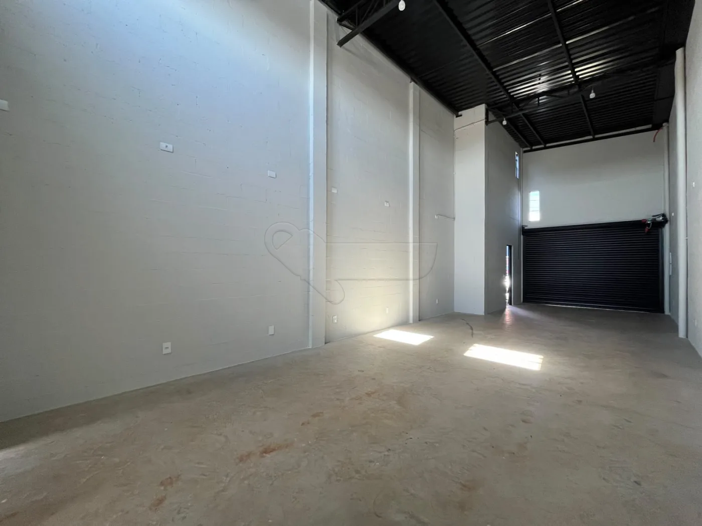 Alugar Comercial / Barrac&atilde;o em Limeira R$ 3.900,00 - Foto 4