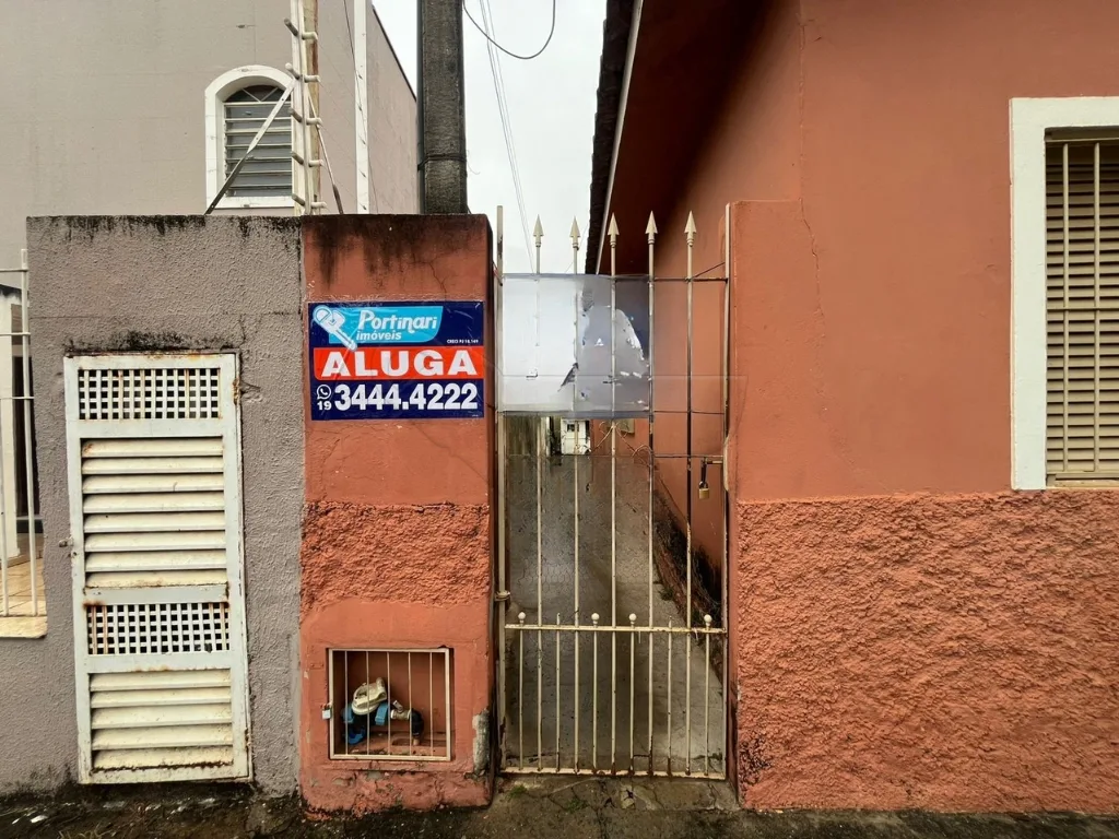 Alugar Casa / Padr&atilde;o em Limeira R$ 1.100,00 - Foto 1