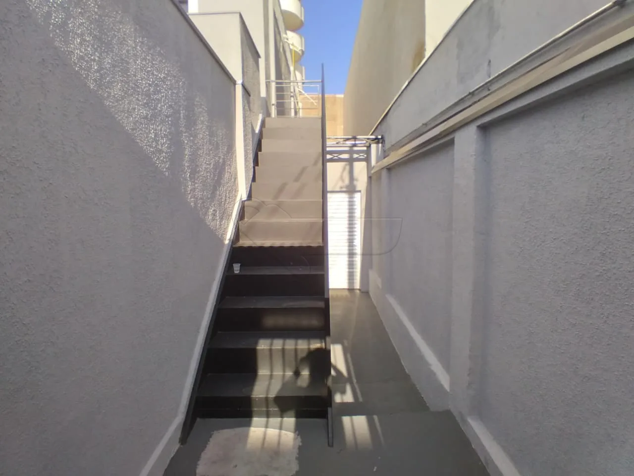 Alugar Comercial / Sal&atilde;o em Limeira R$ 4.800,00 - Foto 2