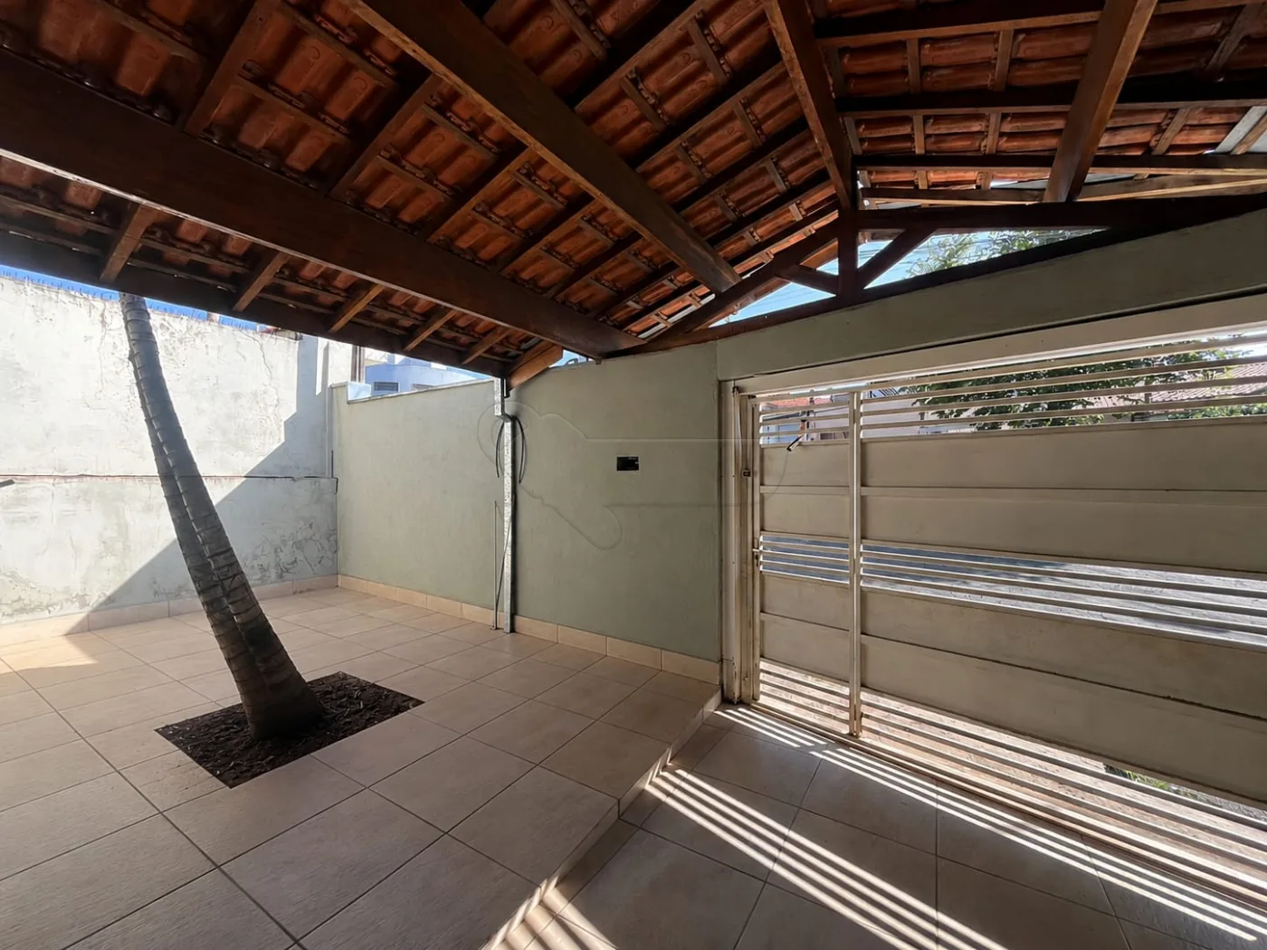 Alugar Casa / Padr&atilde;o em Limeira R$ 2.100,00 - Foto 2