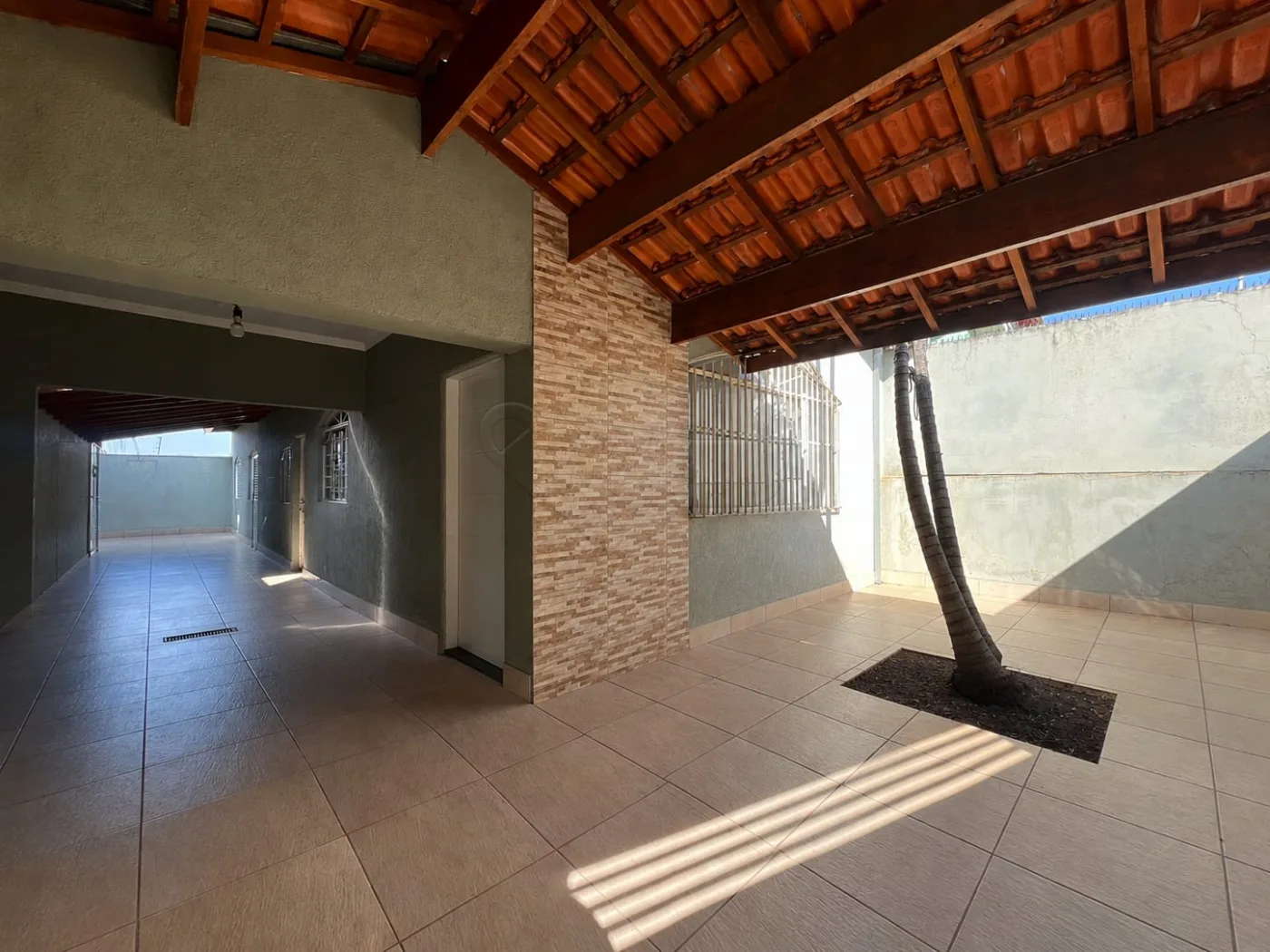 Alugar Casa / Padr&atilde;o em Limeira R$ 2.100,00 - Foto 3
