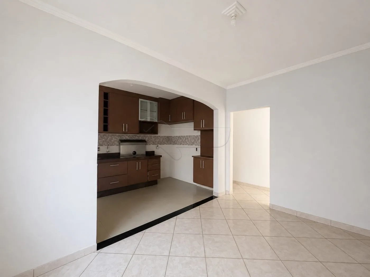 Alugar Casa / Padr&atilde;o em Limeira R$ 2.100,00 - Foto 4