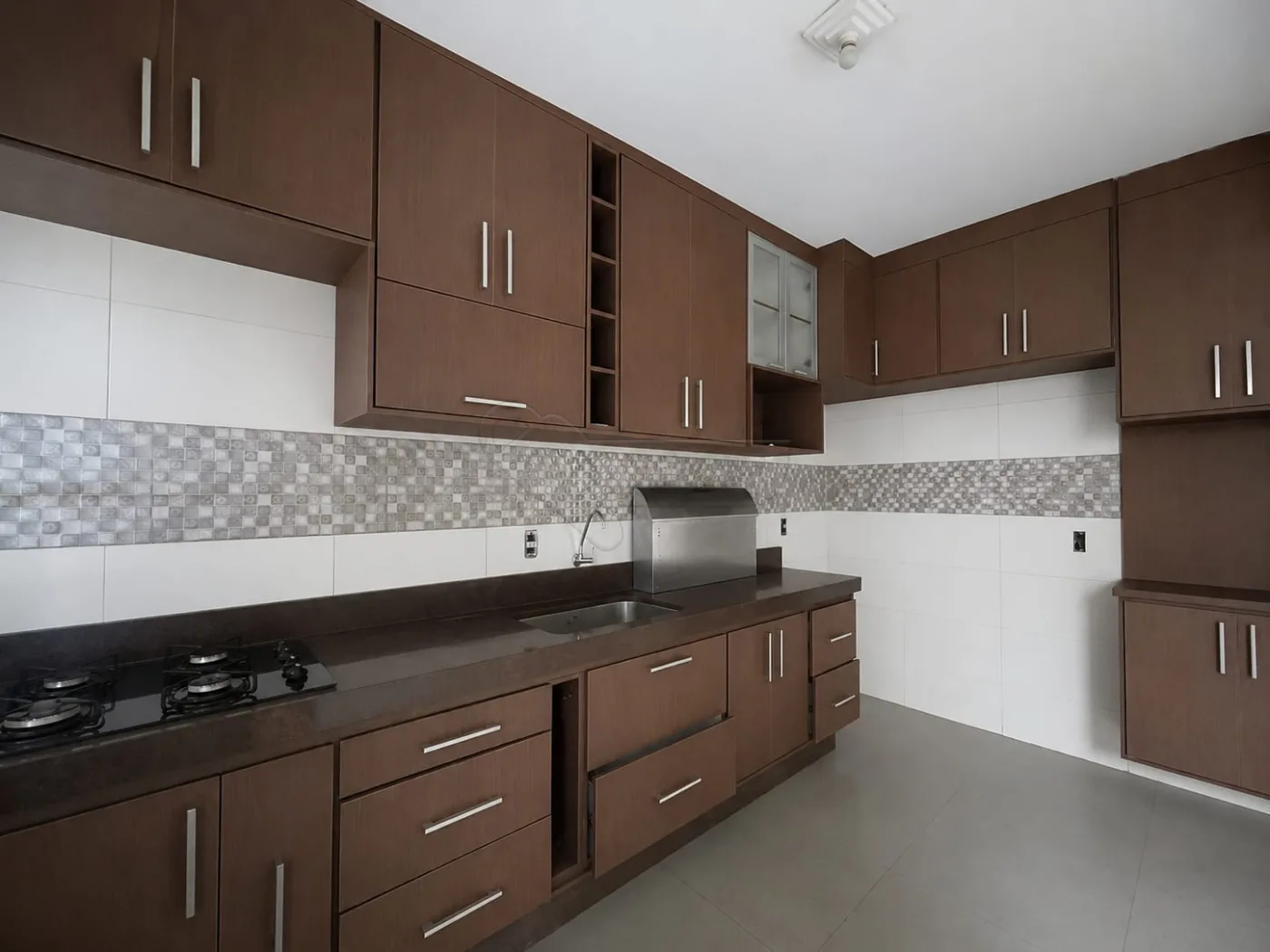 Alugar Casa / Padr&atilde;o em Limeira R$ 2.100,00 - Foto 6