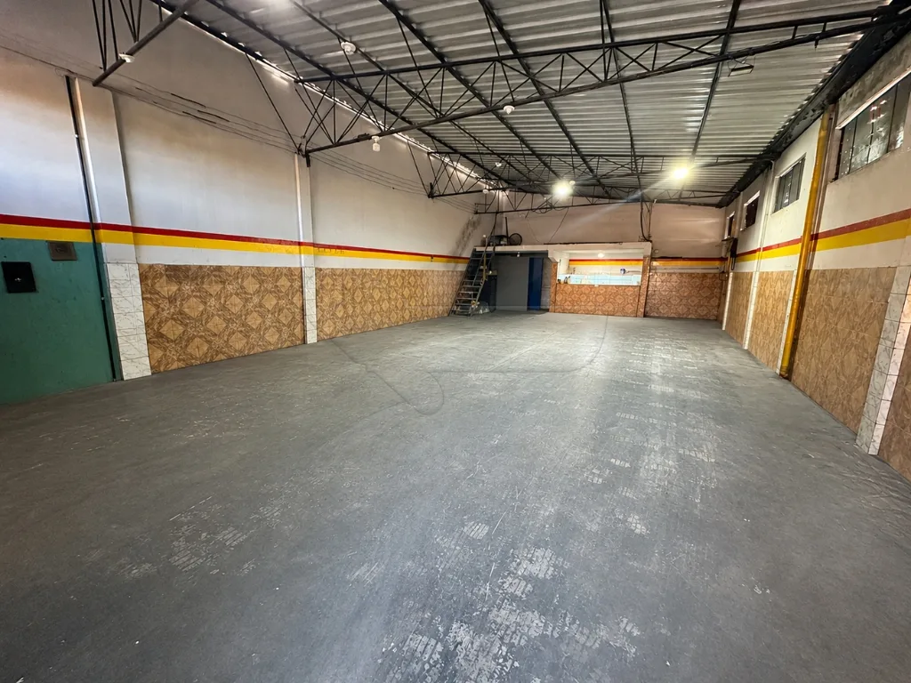 Alugar Comercial / Barrac&atilde;o em Limeira R$ 2.800,00 - Foto 2