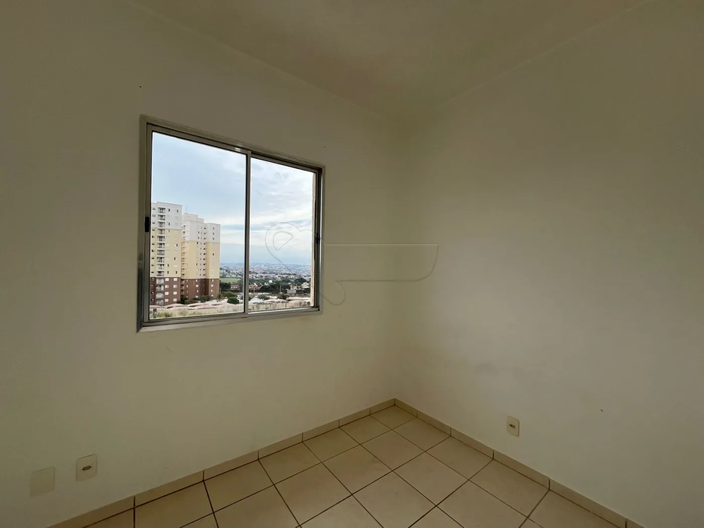 Comprar Apartamento / Padr&atilde;o em Limeira R$ 240.000,00 - Foto 14