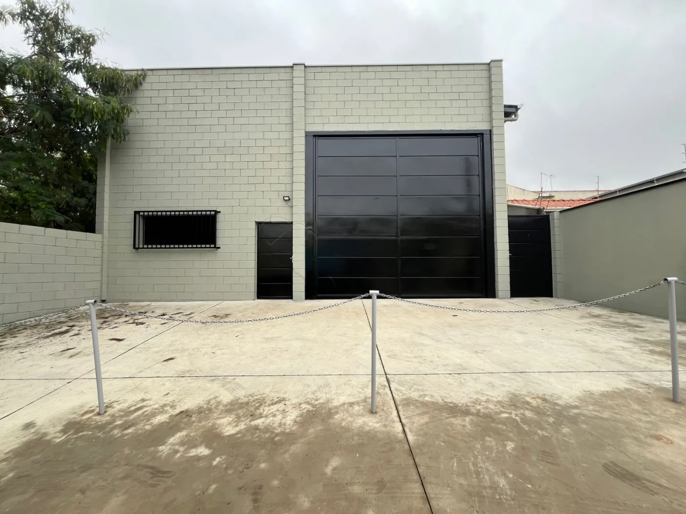 Alugar Comercial / Barrac&atilde;o em Limeira R$ 4.000,00 - Foto 1