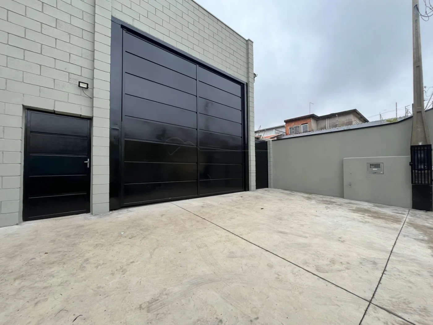 Alugar Comercial / Barrac&atilde;o em Limeira R$ 4.000,00 - Foto 2