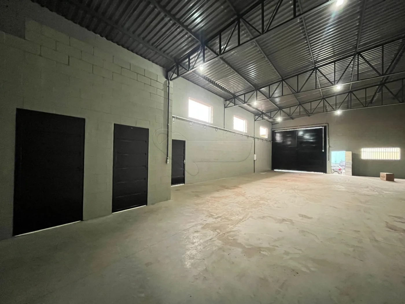 Alugar Comercial / Barrac&atilde;o em Limeira R$ 4.000,00 - Foto 6