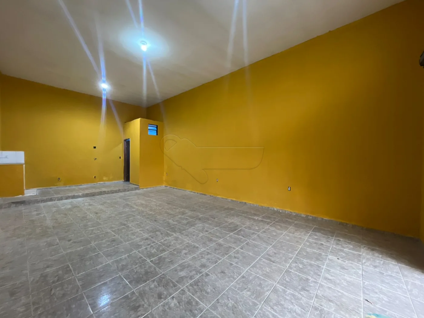 Alugar Comercial / Sal&atilde;o em Limeira R$ 1.600,00 - Foto 4