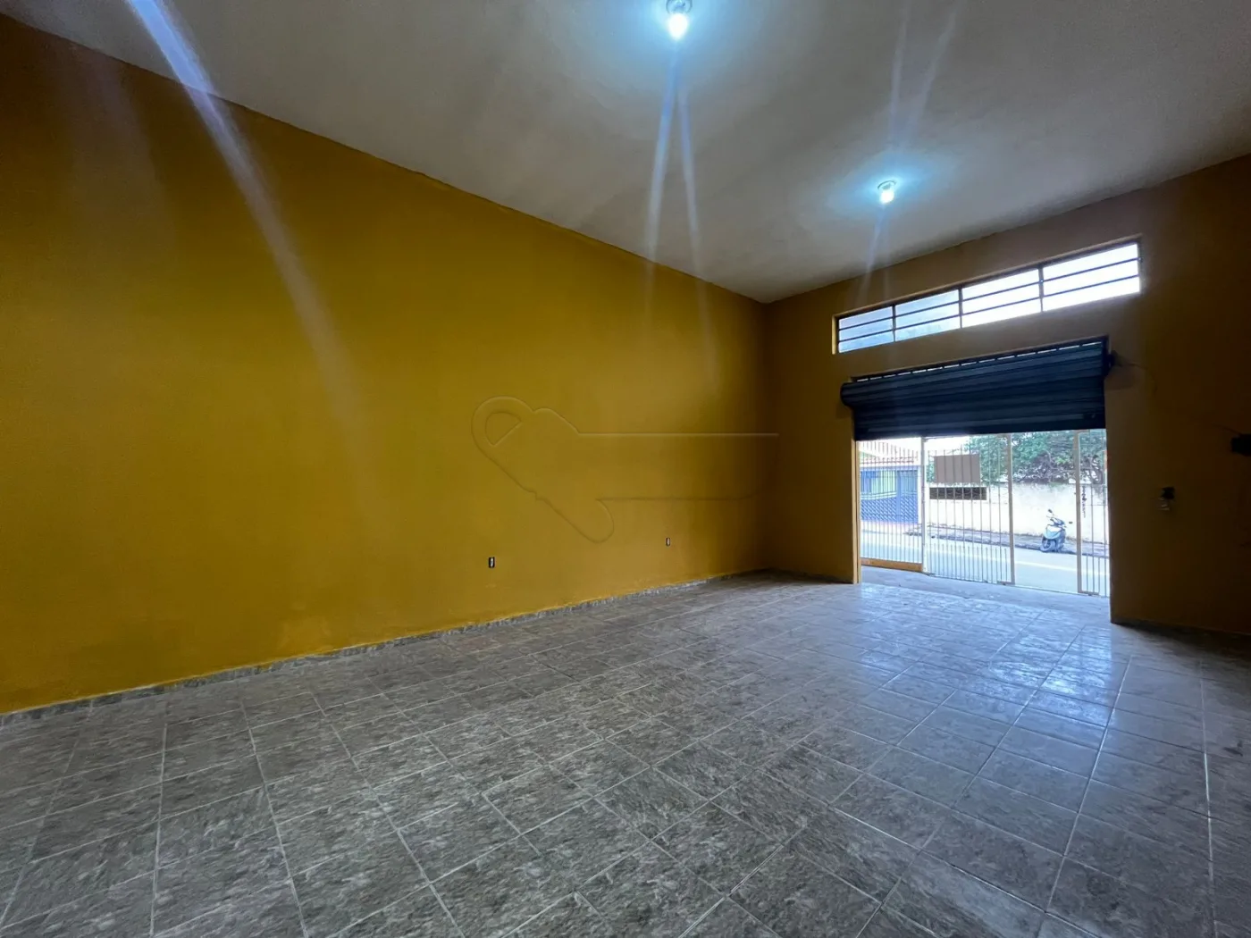 Alugar Comercial / Sal&atilde;o em Limeira R$ 1.600,00 - Foto 11