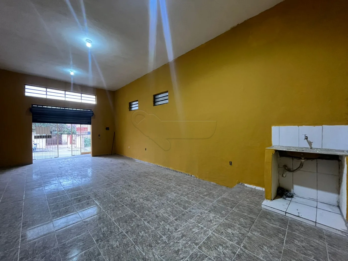 Alugar Comercial / Sal&atilde;o em Limeira R$ 1.600,00 - Foto 12