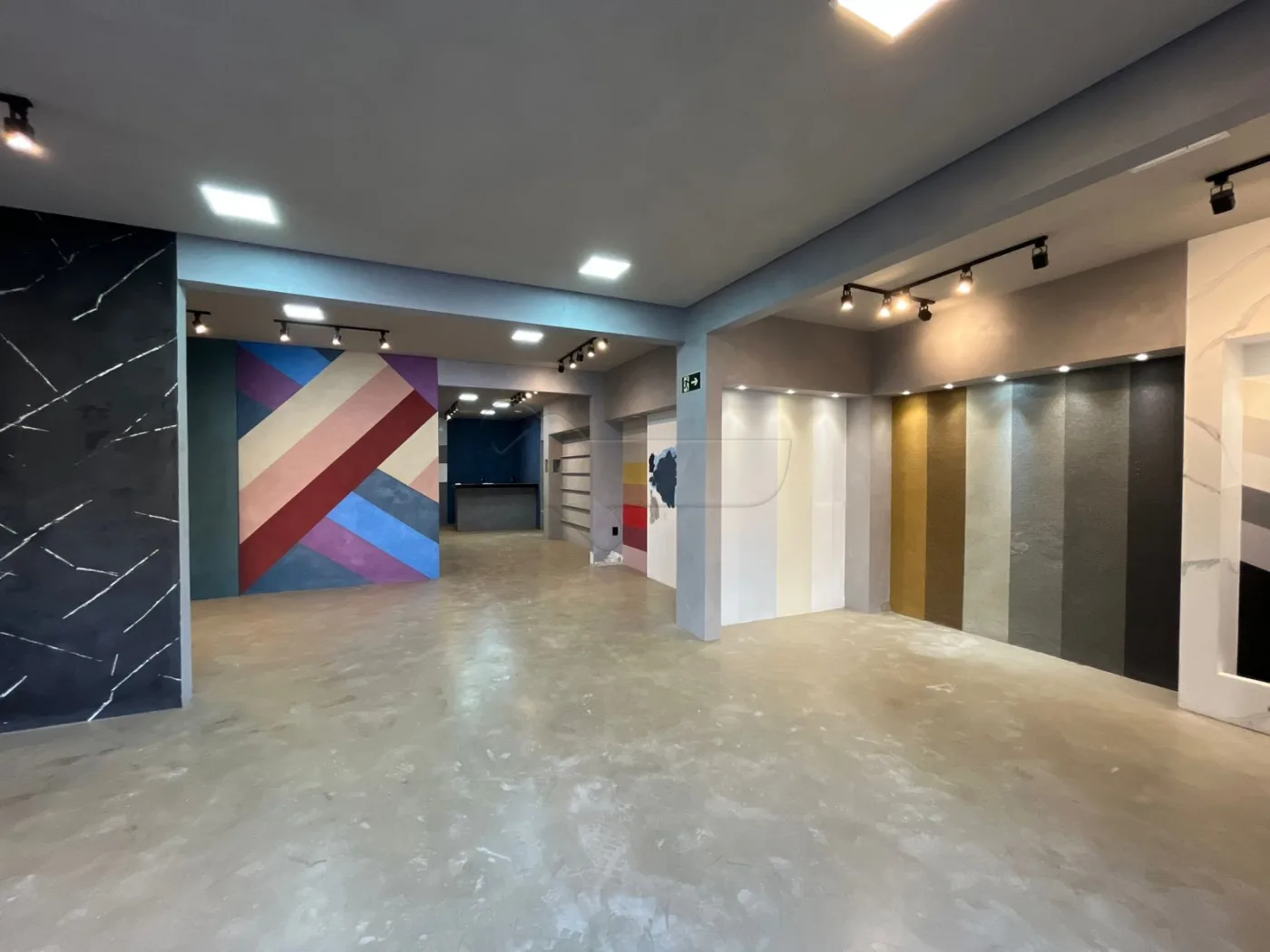 Alugar Comercial / Sal&atilde;o em Limeira R$ 5.000,00 - Foto 2