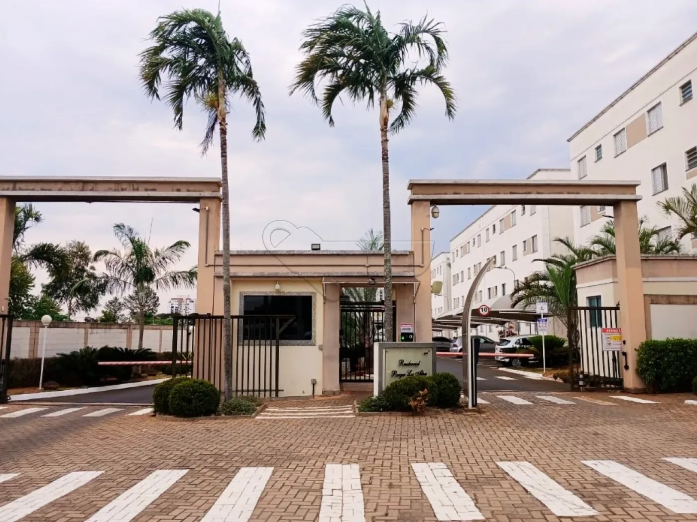 Alugar Apartamento / Padr&atilde;o em Limeira R$ 1.650,00 - Foto 1